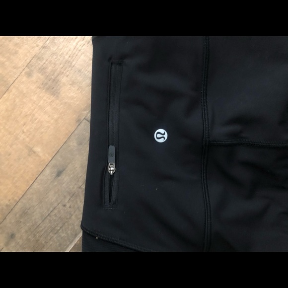 Lululemon Leggings Size 4, Black - Picture 3 of 10